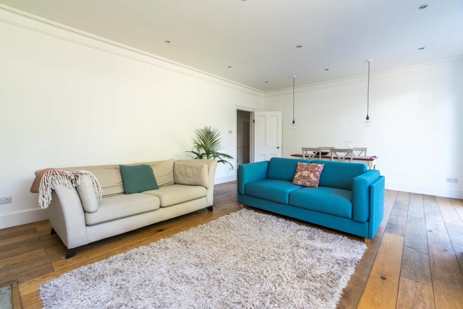 Fantastic 3 Bedroom Flat West Hampstead Лондон Екстер'єр фото